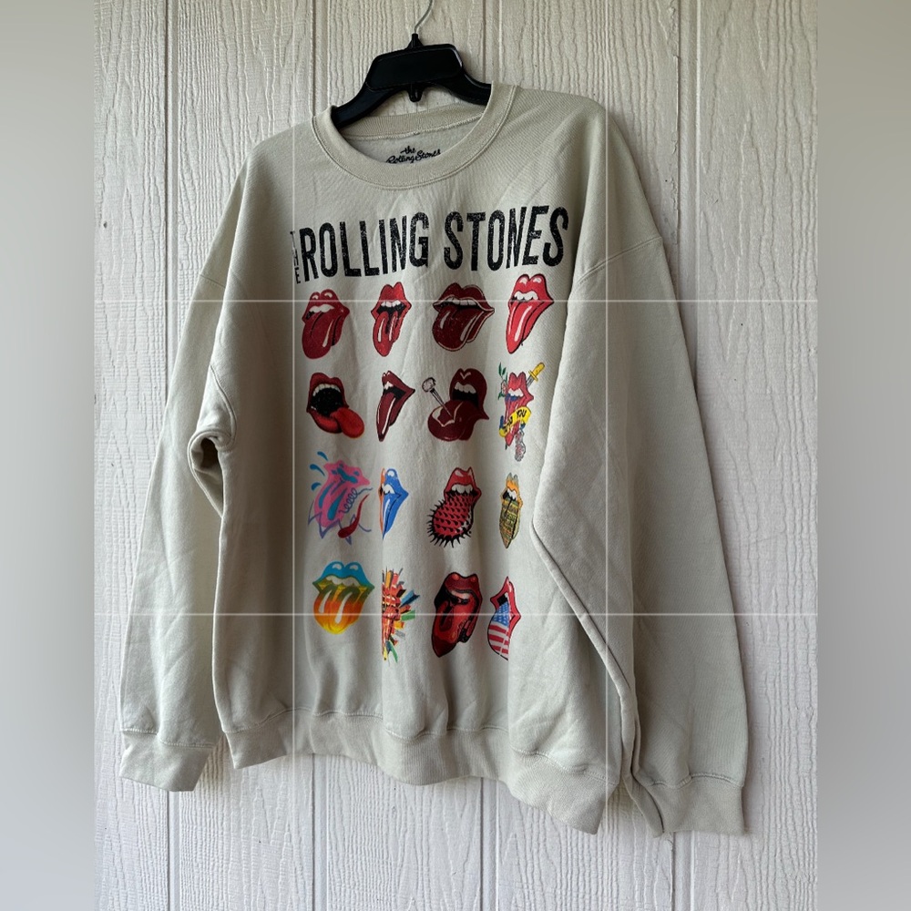 NWOT The Rolling Stones Tongues Sweatshirt - Picture 9 of 9
